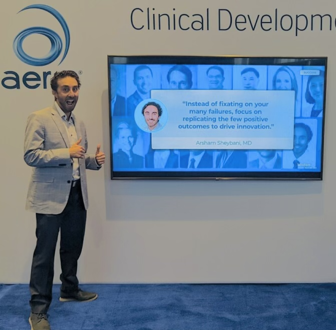 AeriePharma's tweet photo. We're starstruck in the Aerie booth at #AGS2022! 🤩 Another #VISIONleader in glaucoma, Dr. @Arsham_Sheybani, thanks for stopping by! https://t.co/Ifyzz4O9lr