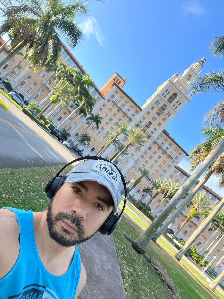 walterpaddy's tweet photo. Happy weekend!!! Morning run ✅
#run #train #fitness #health 🏃‍♂️ https://t.co/XaBXqOiPEx