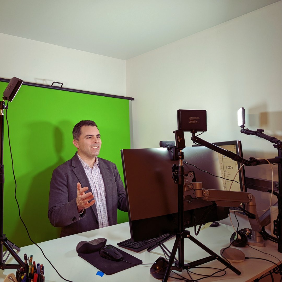 abovespacedev's tweet photo. Behind the scenes of Tim recording a new episode of "Friday's With Tim".  A new live Q&amp;A video will be posted in a couple days. If you missed past episodes go here to watch!  https://t.co/1Ek3MyreQC 
#FridaysWithTim #OAC #Space https://t.co/hlN4Px1Xxt