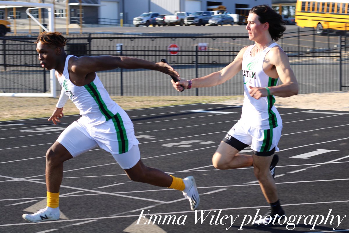 EmmaWiley's tweet photo. Nacogdoches Meet - Tatum taking first place! https://t.co/1DaR1ytpjY