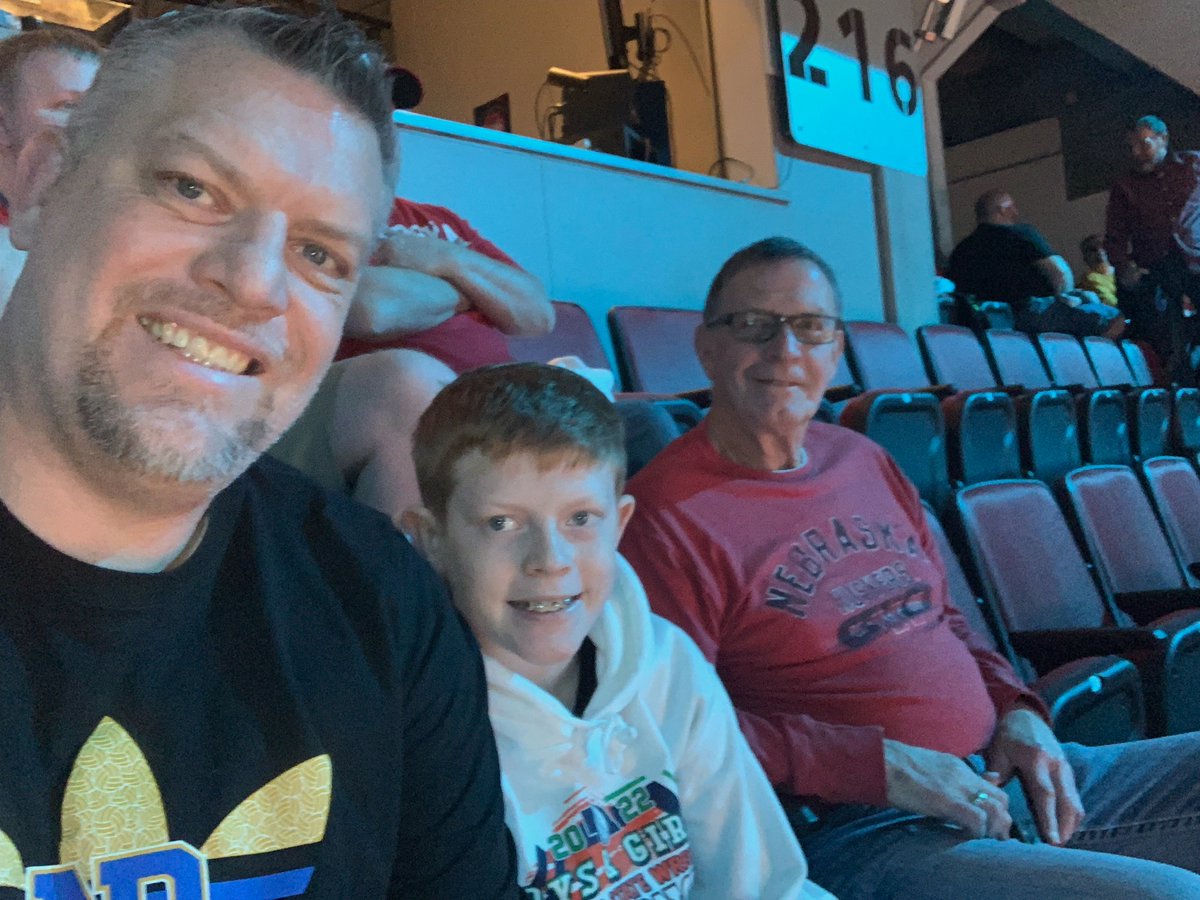 jim_ayresjl's tweet photo. Ayres, Ayres, and Ayres at Big 10 Wrestling ! https://t.co/2sl3cY7q8g