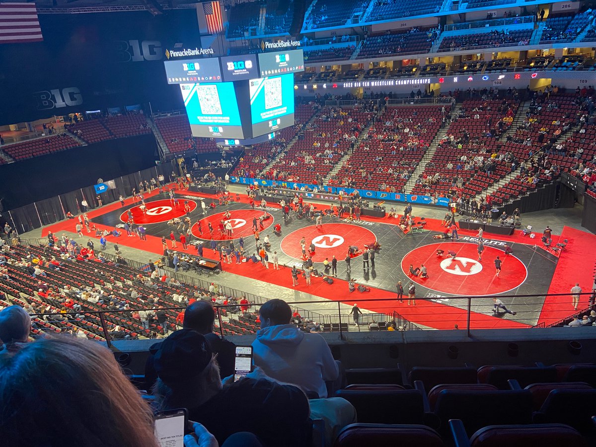 jim_ayresjl's tweet photo. Ayres, Ayres, and Ayres at Big 10 Wrestling ! https://t.co/2sl3cY7q8g
