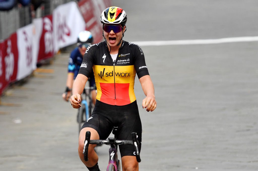 Lotte Kopecky tweet media