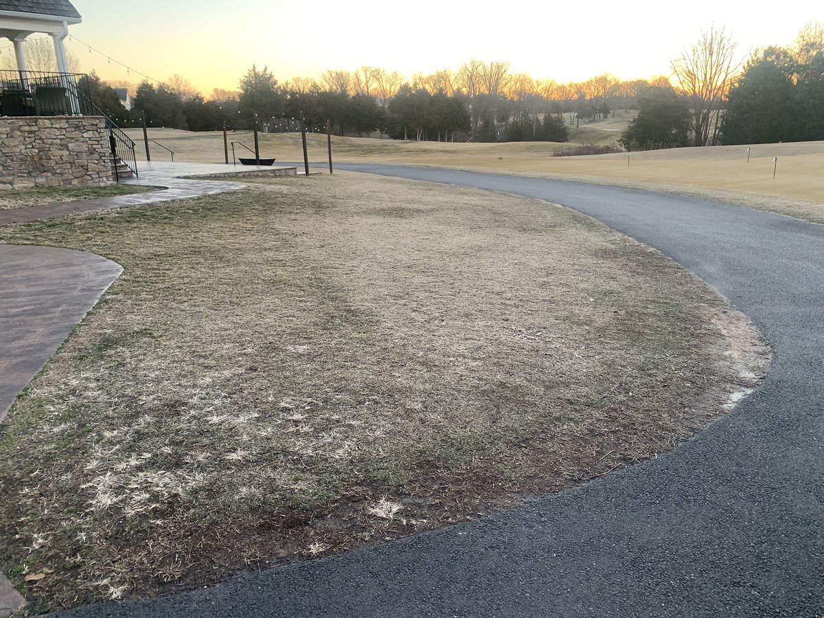 PCagronomy's tweet image. Crew getting ready for spring!!! #teamworkmakesthedreamwork #details