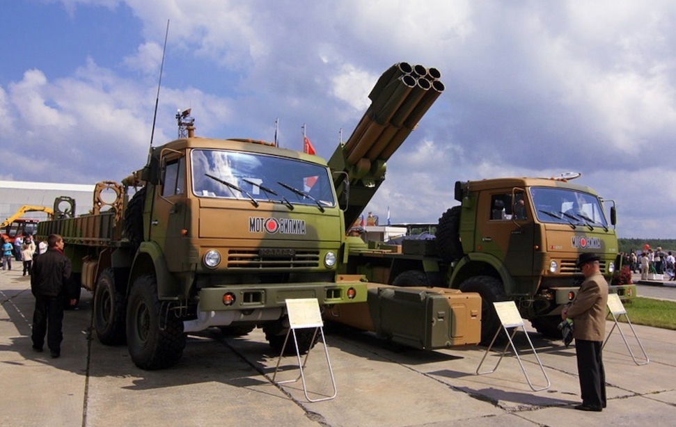 Russisch konvooi voelt pijn van goedkope Chinese banden autoblog.nl/nieuws/russisc…