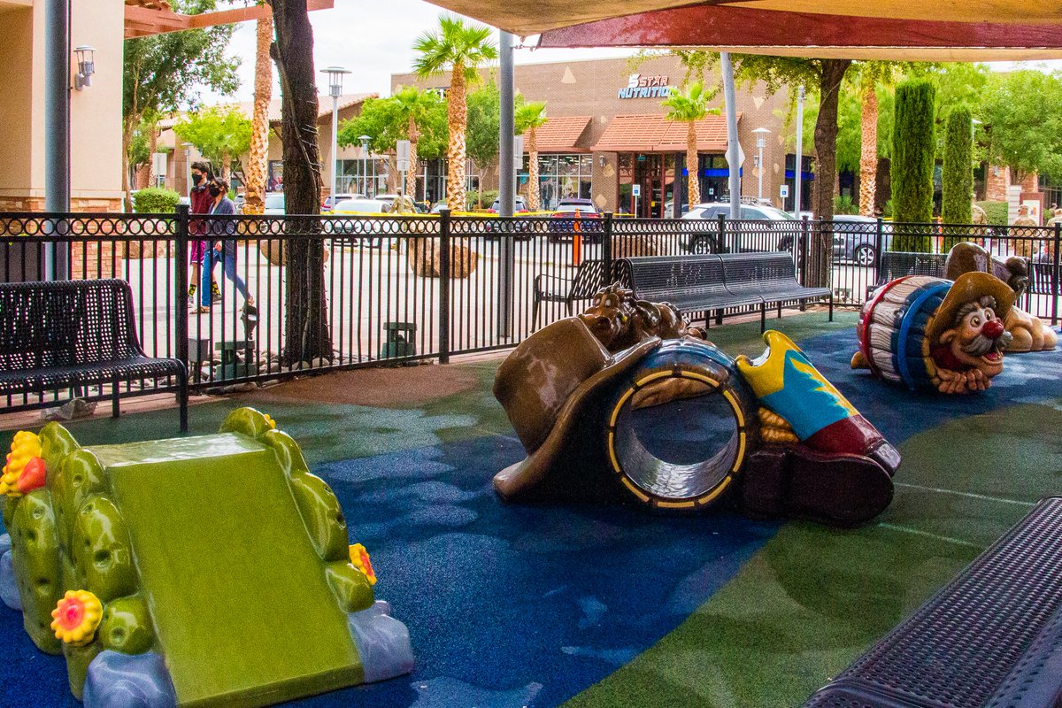 Warmer weather calls for more play dates in our Playground ☀️
.
.
.