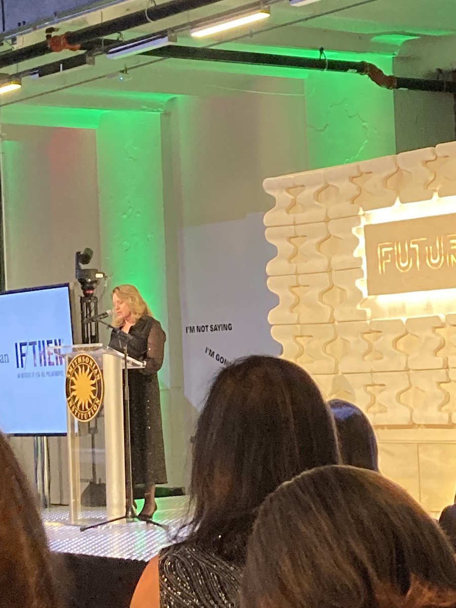 KellyKorreck's tweet photo. @EllenStofan one of my #shero thank you so much for your amazing leadership and support to bring the #IfThenSheCanExhibit to DC! We need to get you a statue! https://t.co/eZD5hlQ3P3