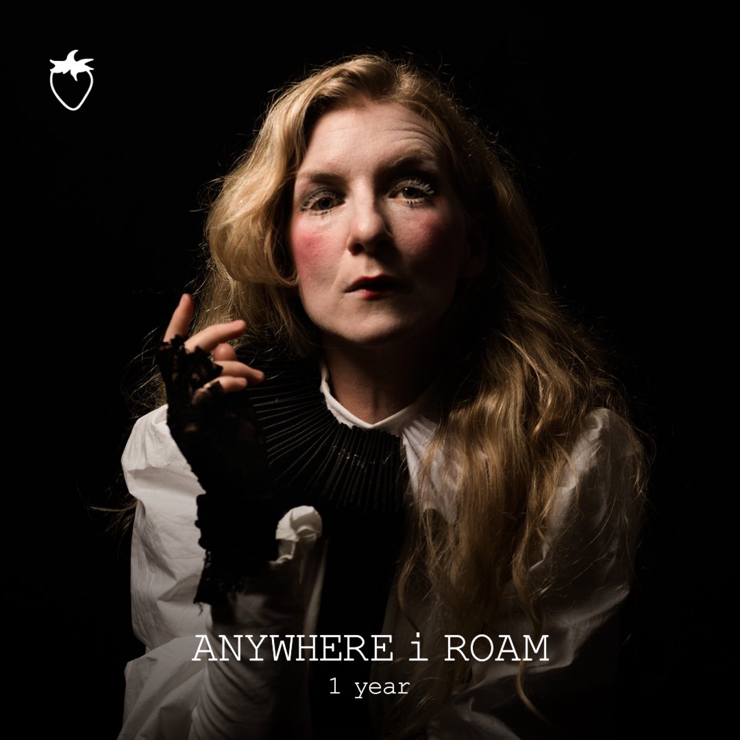 iambountyfan's tweet photo. ‘@ionnalee; ANYWHERE i ROAM’ released 1 year ago! ♠️
it served as a b-side to #MACHINEE and was also available on limited edition black and white fusion 7” vinyl via @twimc_label. since its release last year the track has been streamed over 113,100 times on @spotify. https://t.co/oMOjxQBMD6