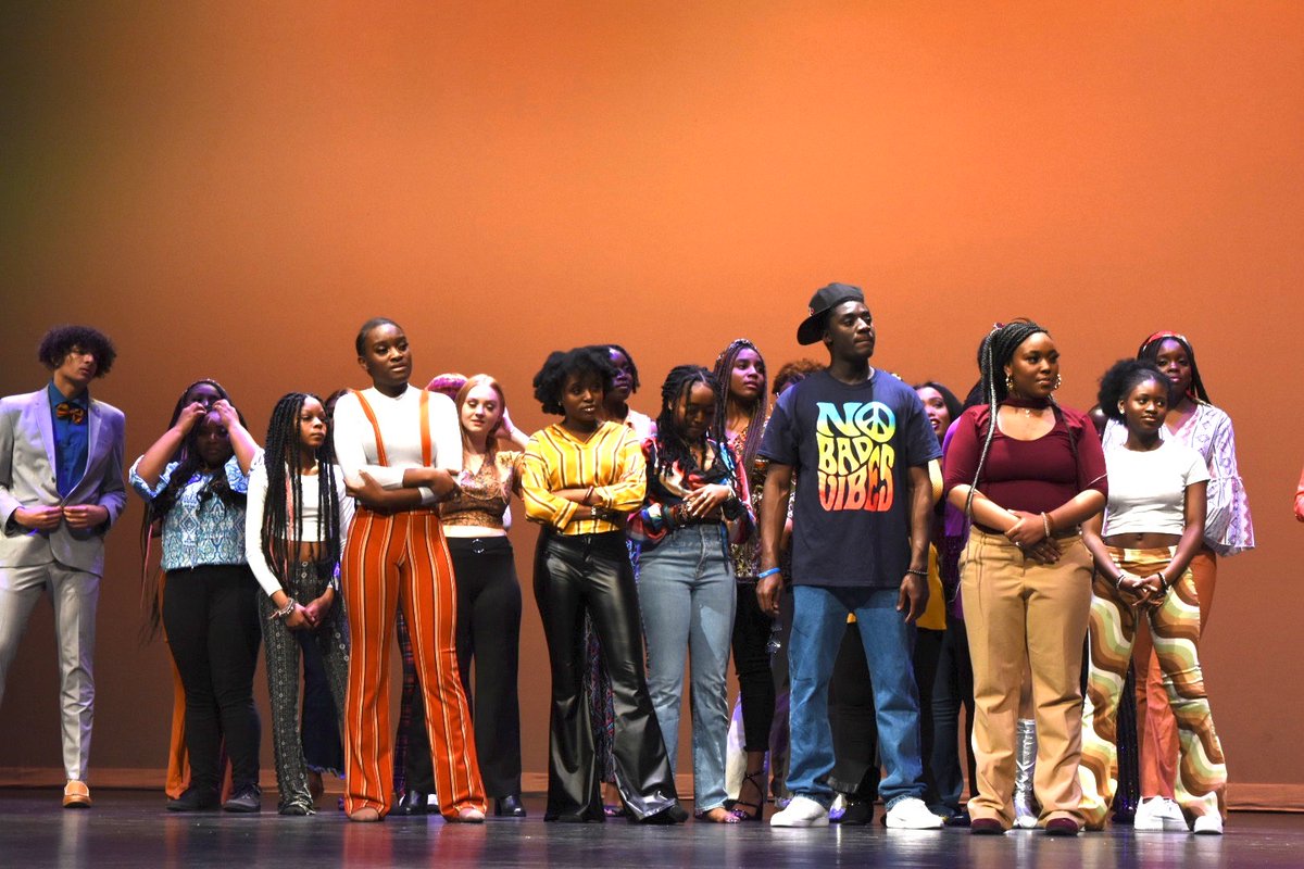 principaliam's tweet photo. "A Serious Moment In Time Take VI BETTER DAYS "Honoring #BHM 
#Talented #Anointed students #Legacy #Trailblazers🔥 👏🏼🙌🏼  #DoWork #Culture of #Excellence Thank you,director @BubbleGum_banks  director of technology @kofnorth administrator @principaliam&amp; program support @Mikossmile https://t.co/MsNiwSXBS0