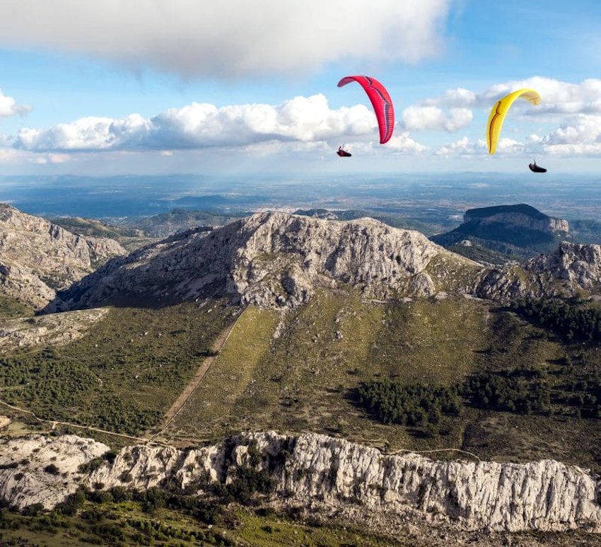 TurismoItaliaNw's tweet photo. Lecco, sul Monte Cornizzolo il primo evento: si sale in montagna parapendio in spalla e si spicca un nuovo volo
Leggi la notizia https://t.co/TRPDQxvNYE
#Leggo #vololibero #MonteCornizzolo #turismo #montagna #fivl https://t.co/LX3PyOfzc1