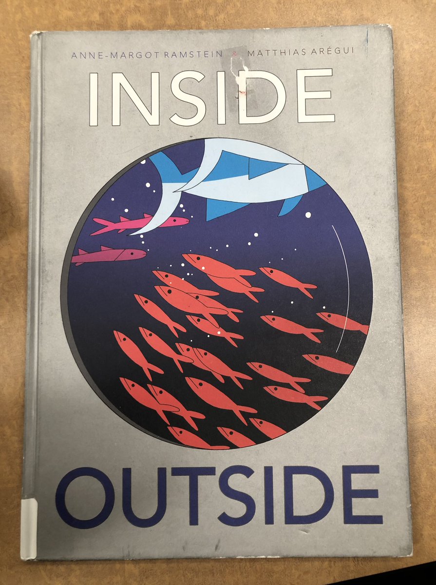 TannyMcG's tweet photo. #WordlessBookWeekend Love Istvan Banyai’s Zoom? Then you’ll also love Inside Outside by Anne-Margot Ramstein & Matthias Arégui. https://t.co/EdVCsQZwXp