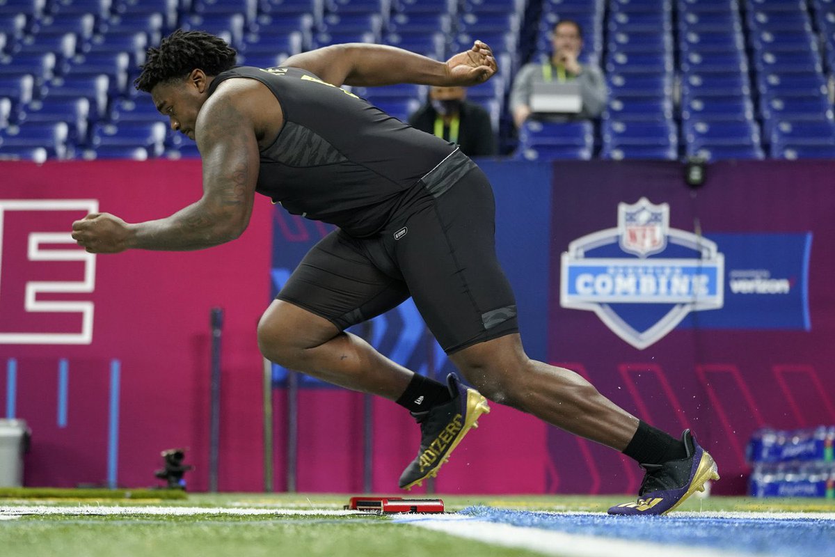 CarterJaTyre's tweet photo. 🌟 #PathtotheDraft https://t.co/IbQvQyqNlW