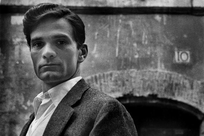 GActuel's tweet photo. Le 5 mars 1922, naissait à Bologne #PierPaoloPasolini. Il sera assassiné le 1er novembre 1975 à Ostie. L'œuvre de #Pasolini a bousculé la société italienne. Son poème "Les Cendres de #Gramsci" est une ode à l'engagement et une critique du mal italien. #Pasolini100 #Italie #Italia https://t.co/lEbDZ6OEHx