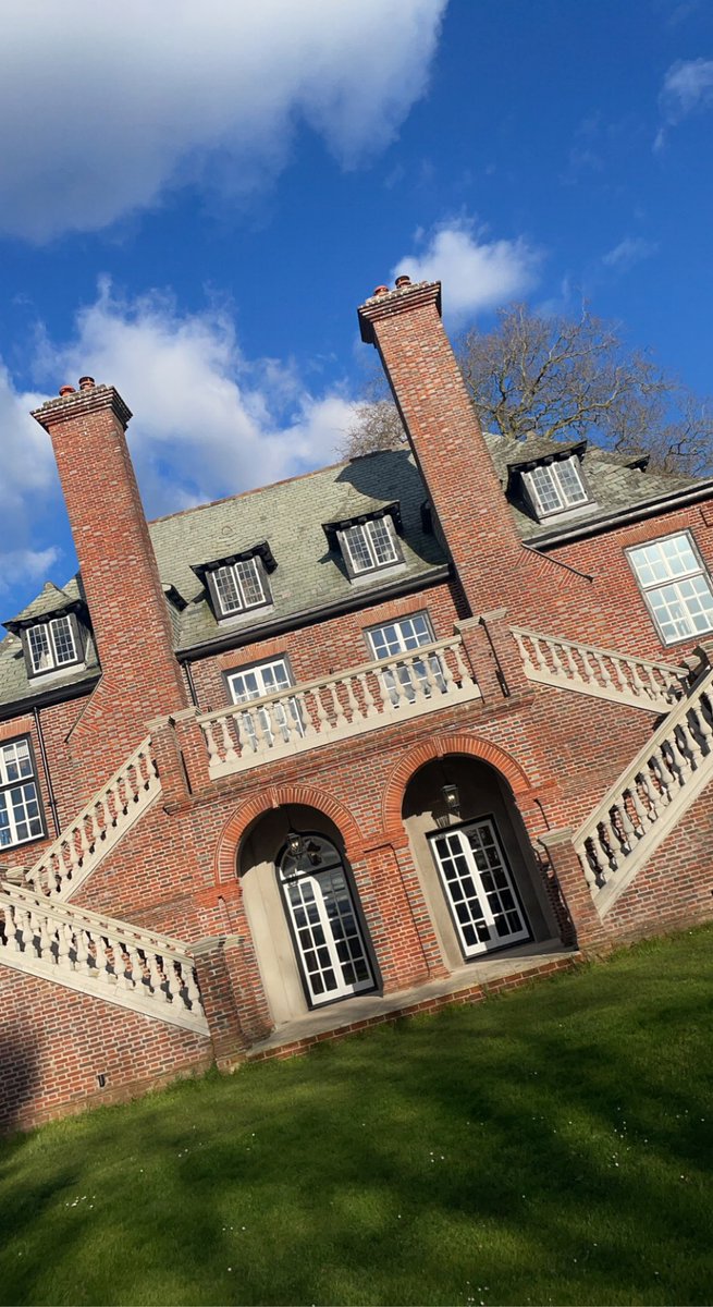 Liam James tweet media