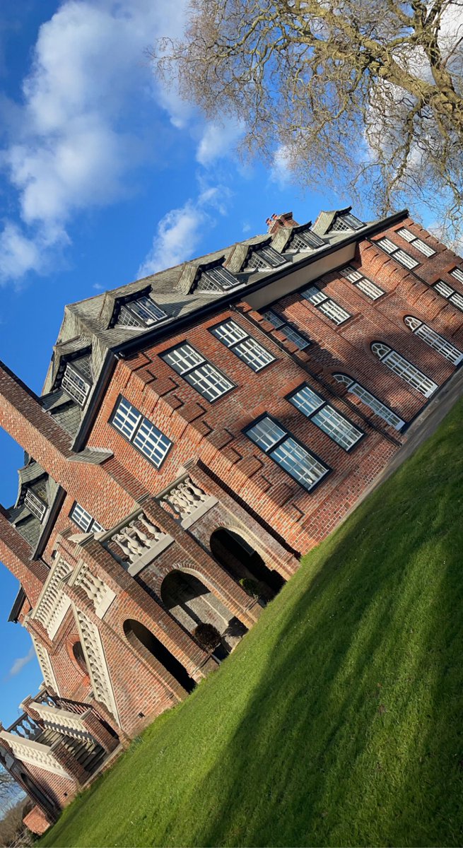 Liam James tweet media