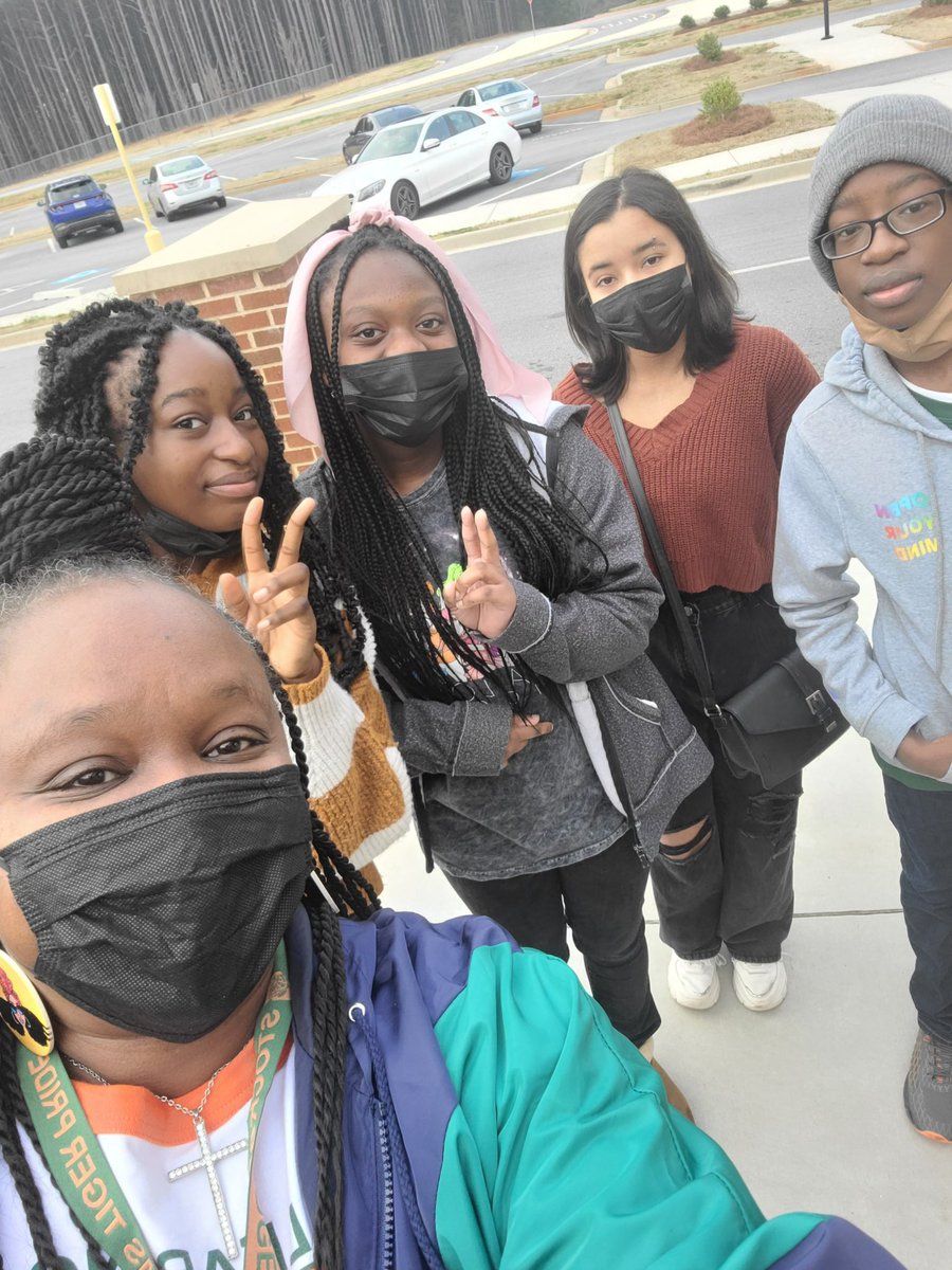 Stockbridge Middle tweet media
