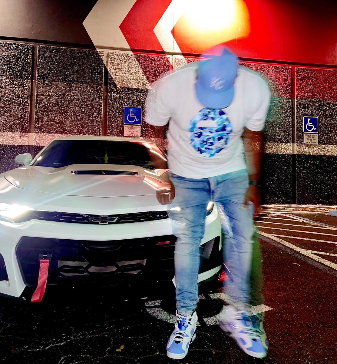 3cool_de's tweet photo. They hate i’m still here , i watched them niggas go buy ear plugs 🥱 https://t.co/SIizVYYK2P