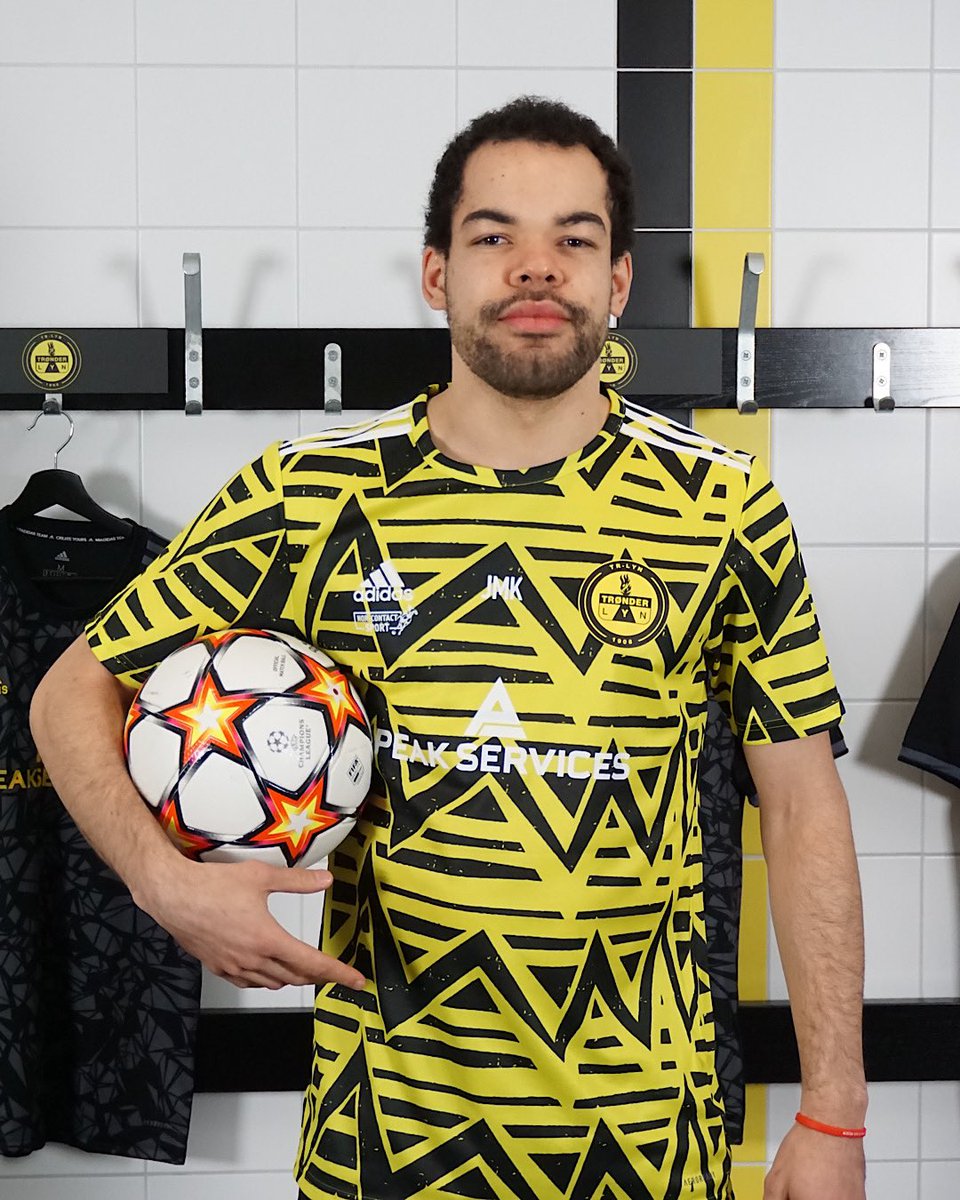 TronderLynSr's tweet photo. 🆕👕 PRE-MATCH kit 2022
#trlynsr2022 #PeakServices https://t.co/UqIWVbZq3s