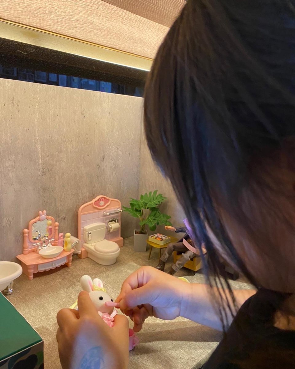 BruceT6301's tweet photo. Many things start from zero.When we finish thinking about it, finish it. The last one is by my three-year-old daughter.
Dedicated to all friends who love HANDSOFF.❤️
#handsoff_studio
#nft https://t.co/dhAbljw60k