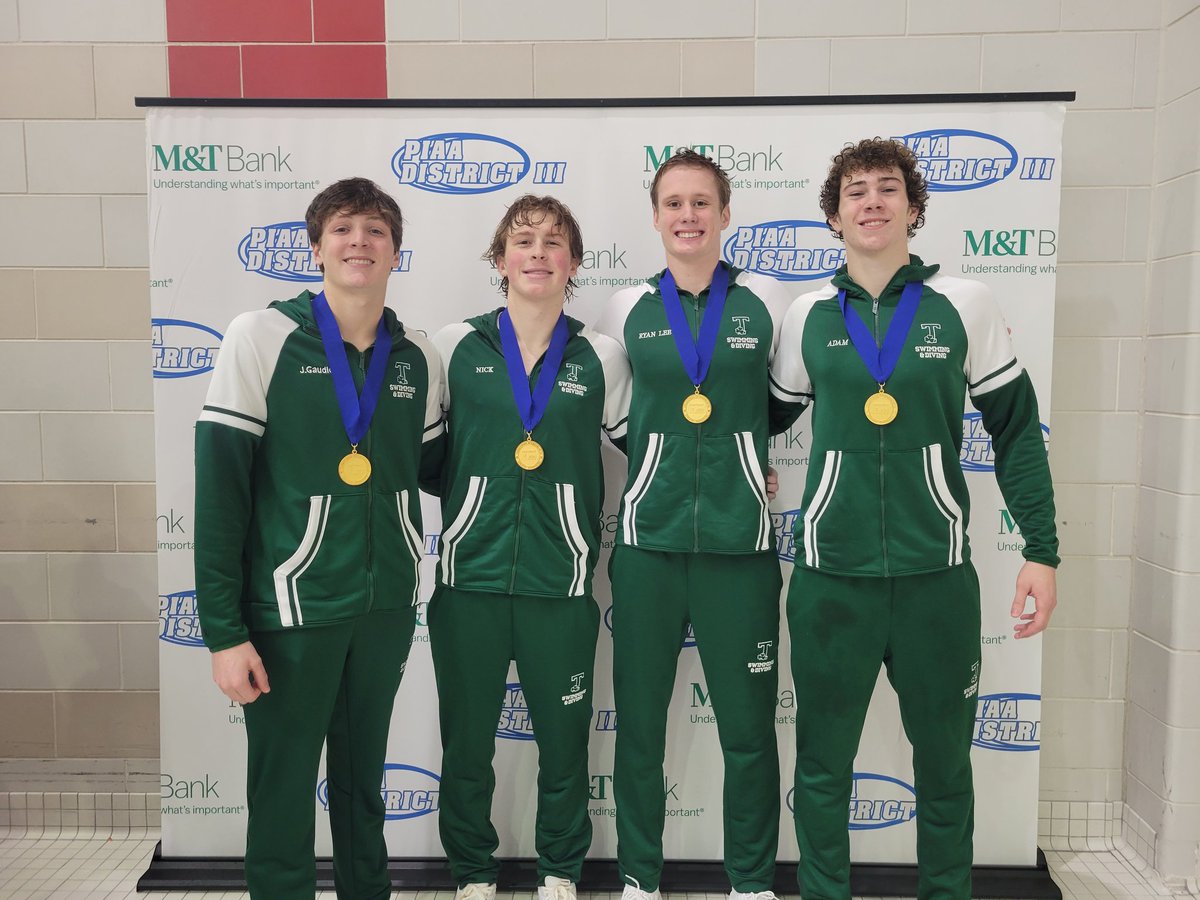piaadistrict3's tweet photo. PIAA District III M&amp;T Bank 2A boys champion 400 free relay, Trinity https://t.co/7vQynBwXxa
