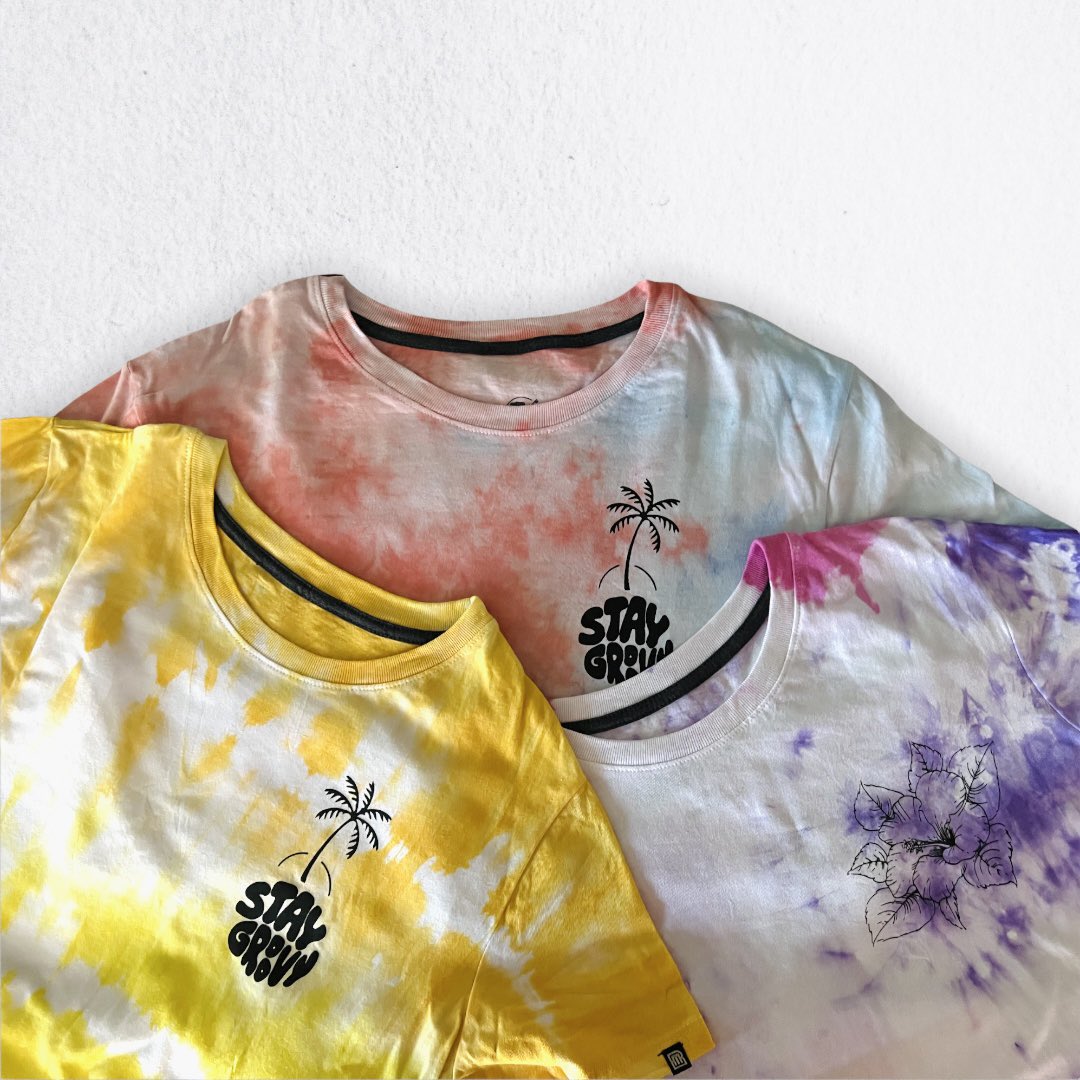 MOMOBONK_MX's tweet photo. Outfit fresco 🟡🟣🔵🟠⚪️

- Playera corte unisex
- Precio $299.00
- Piezas limitadas

#momobonk #tiedye #tees #playeras #consumelocal #consumelocalmx #color #colores #staygroovy #groovy #apizaco #tlaxcala #tlax #tlx #puebla #cholula #marcalocal https://t.co/ex4KnHR6fr
