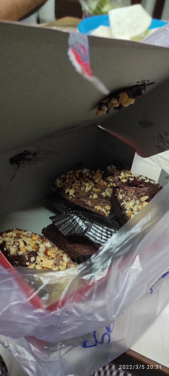NowDebbieTweets's tweet photo. @harshamjty Mr. Majety, i have been having a harrowing experience wit swiggy. Im a swiggy one customer and yet i have paid delivery charge &amp; packaging fee only to recve damaged items. And when i complain your agent's disconnect the chats and refuse any help. Ths is just one off https://t.co/bfXHNB2s8j