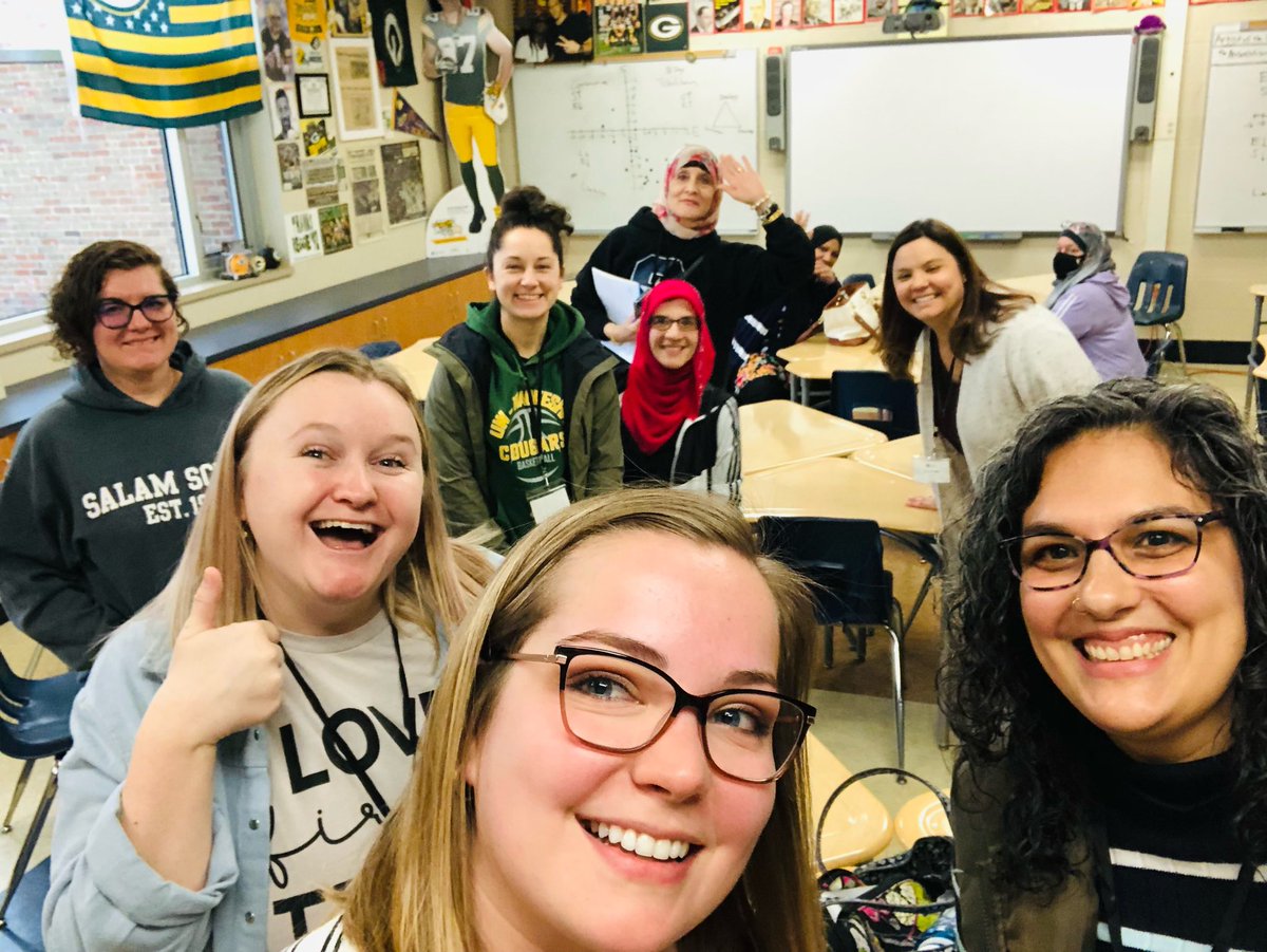 mstaylor_teach's tweet photo. So glad @AnnaSage20 and @MissMondayTeach and I got to talk about student led businesses @EdCampElm! What a great conversation and an exciting way to start a Saturday. https://t.co/lV6SkkUje6