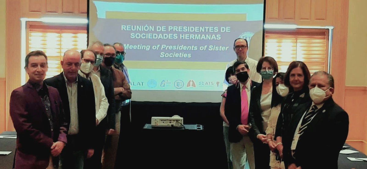 SMNYCT's tweet photo. Reunión de Presidentes de Sociedades Hermanas durante el Máster Class 2022: @SMNYCT @twitaamr @SeparRespira
@SerChile @atscommunity #SBPT @ALATorax https://t.co/cCkhvlx2Jk