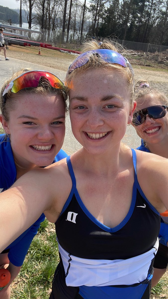 lilyabbott21's tweet photo. Clean sweep at Clemson today 💪🏼💙😈 first race of Spring!!! @DukeROW https://t.co/RTkULWaZyq