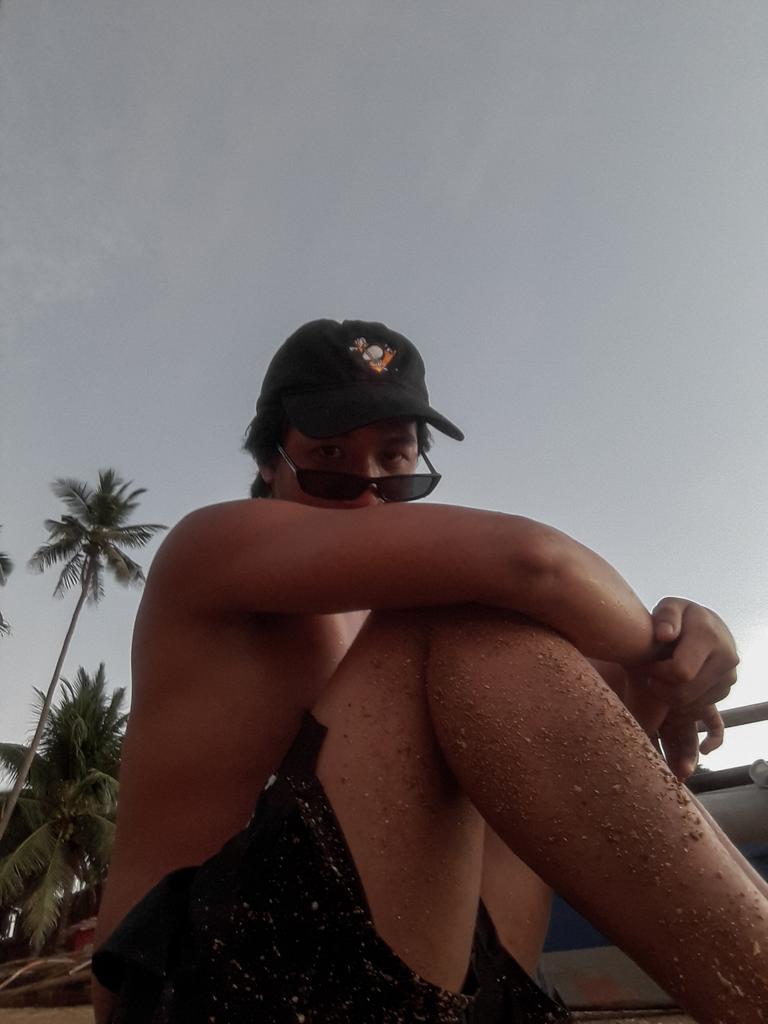 _nathantabor's tweet photo. Sometimes what we all need is a kissed from the sun 🌞 https://t.co/duIw5G6KD5