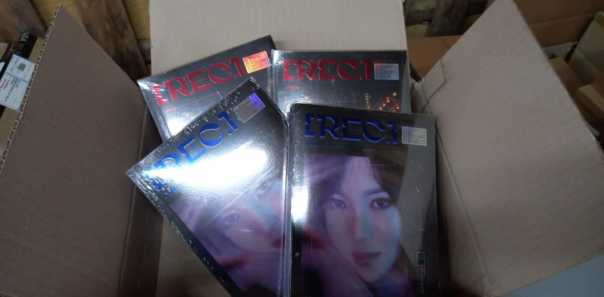 7FILMSSHOP's tweet photo. #7FILMSupdates
ARRIVED AT KR ADDRESS
- Yuju rec. album
- yena smiley (feb go)
- skz sgs
- ive sgs
- tbz sg
- lucy blue album
- ive eleven sets https://t.co/farIa2ldzR