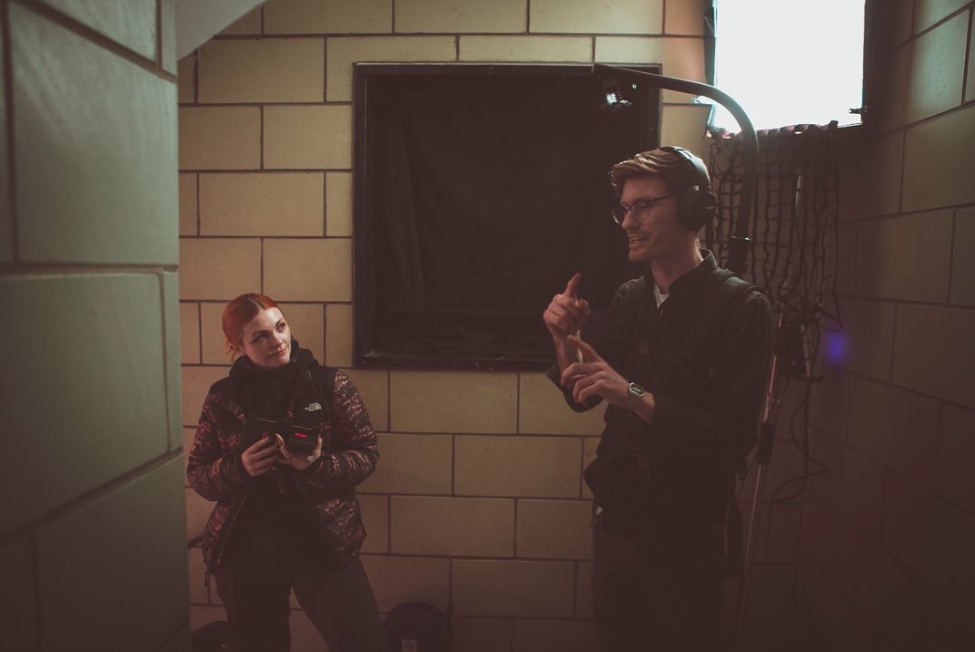 xfoxcox's tweet photo. #Firebug snaps 📸 by @enonfilms @screenyorkshire #flex #screenwriting @netflix #tvseries

Director @beevrowland 
DoP @jordcarrollfilm 
1AC Joe Potter
Costume Olivia Rowland
Writers @RosieFo69301372 @HaleyMuralee @xfoxcox 
Producer @ChrisHees 
Pete: Dhani Muralee https://t.co/o4ggZAwoWB