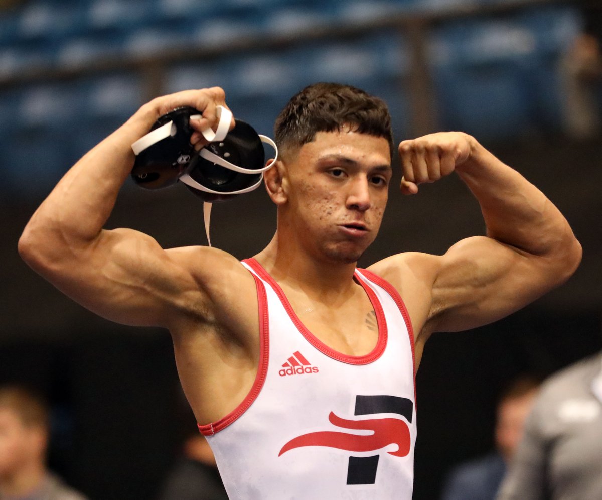 Bond and Silva on to the consolation semis!

Bond wins 1-0 on riding time and Silva comes back from an early deficit to win 6-4.

#FuelTheFire🔥