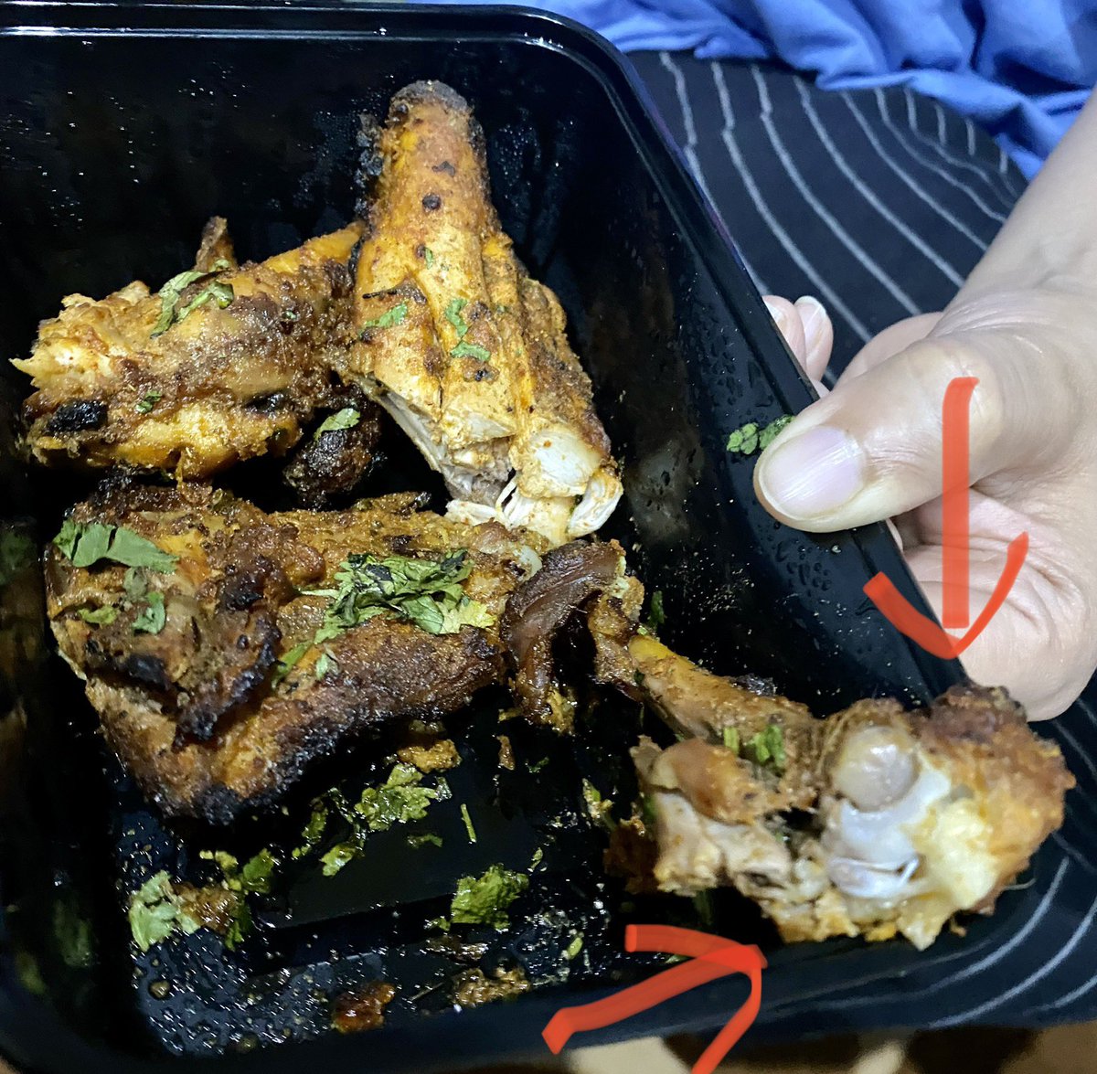 Harsh017's tweet photo. @SwiggyCares @swiggy_in 1/1 You people are so pathetic and fraud. Instead of doing something. You people are yourself becoming the judge and coming clean. I have already shared the image it is clearly seen as if someone has opened and eaten it https://t.co/LGTCsmtwJg