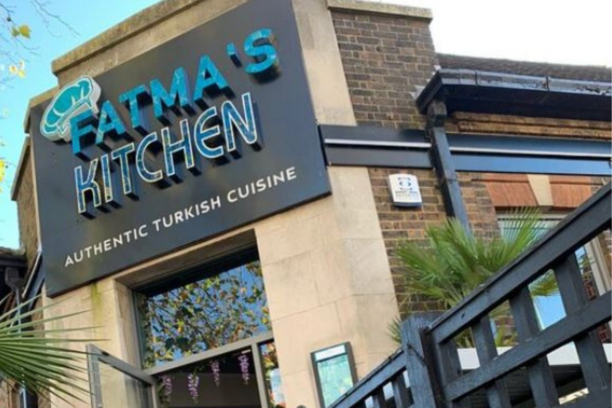British Kebab Awards 2022: Restaurant in Haywards Heath wins Chef of the Year award bit.ly/3sHejOr #albasussex
