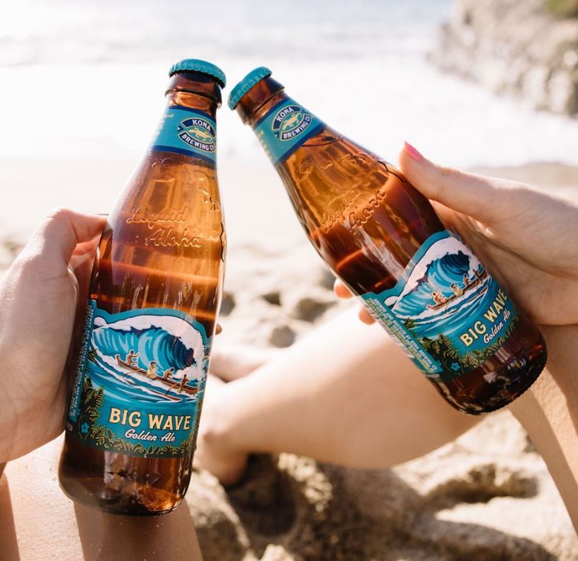 EagleDistTXK's tweet image. The beach is just one sip away with @KonaBrewingCo Big Wave! 🌊 #oneliferight

#KonaBrewing #KonaBigWave #BigWave #KonaBeer