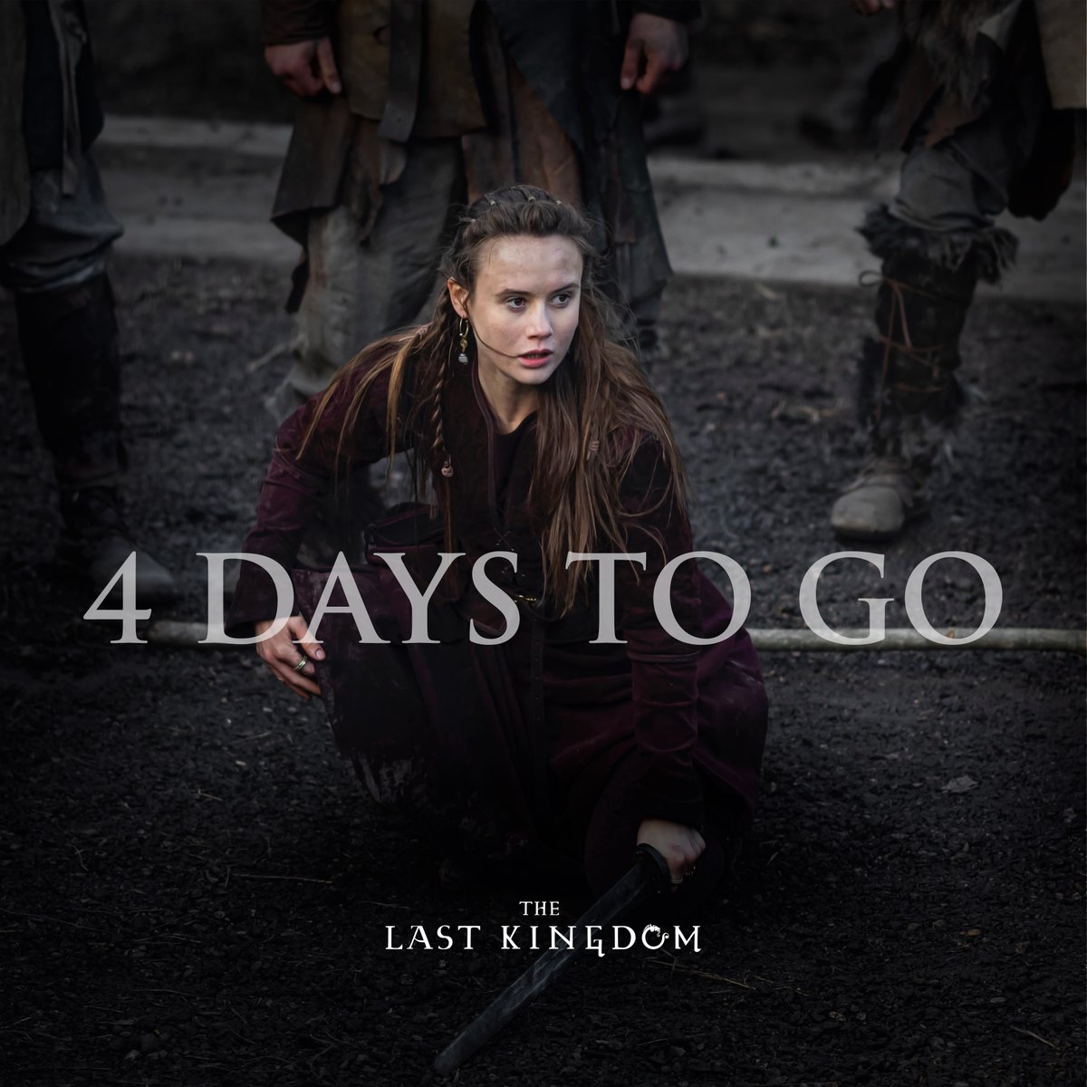 TheLastKingdom's tweet photo. Swords at the ready! Prepare for battle… #TLK5 #TheLastKingdom https://t.co/URGgLOumOY