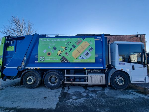 Will your council do this? @EdwardHibbert 'Freegle on bin lorries in @Lancaster Kudos to Louise Belcher for patiently working on council to make this happen @UniteEnfield @mikecoulson48 @FeryalClark @enfieldresid @BillLinton1 @dorset_eye @thisisfreegle  @RandolphTrent @BadPutty