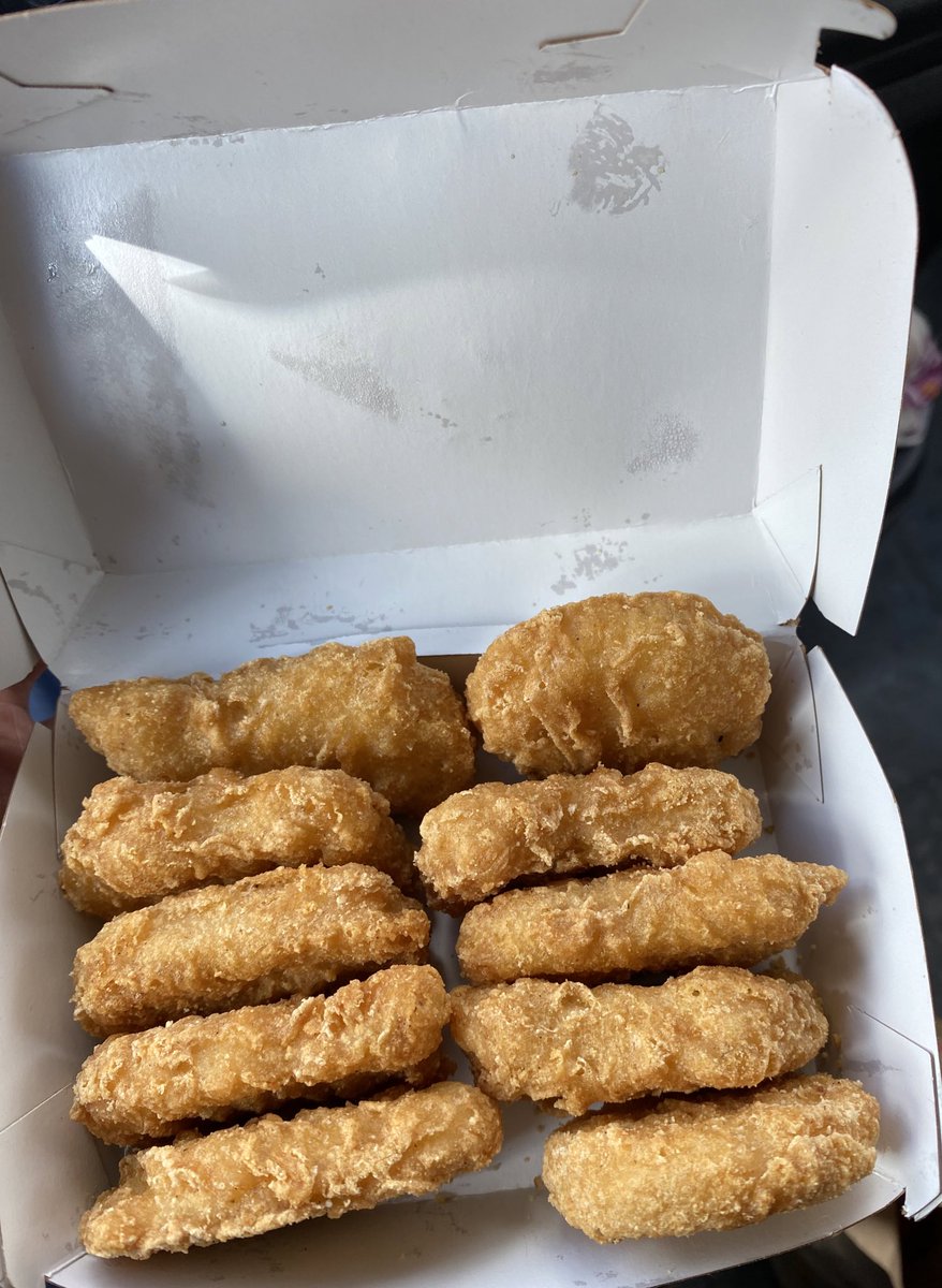 SteeIDick's tweet image. Fuckers at McDonald’s stopped smoking and started taking addy