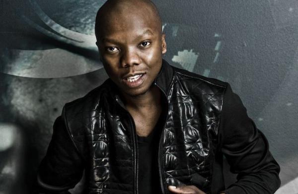 RatoMohale's tweet photo. Tbo Touch rumored to make a come back on METROFM on April 2022. #RoadtoApril https://t.co/BIzfAWKCz1