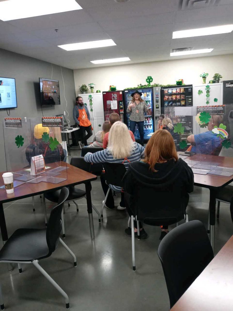 ShelicaRWS's tweet photo. On Friday - SAW at Store #4419 in Tooele. We had a great turnout! @THD_4419 @RockwoodShutter #thehomedepot https://t.co/yUOBL1qlp9