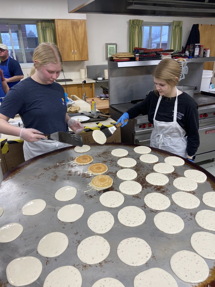 Always a fun time helping with the pancake feed! Hope everyone had a good breakfast!! #keyclub <a href="/keyclub/">Key Club</a>