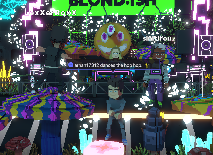 LHANDGEL1's tweet photo. @TheSandboxGame @blond_ish I just participated in the daily #SandboxAlphaS2Contest for a chance to earn up to 1,000 $SAND! Day 2 - Dance with Blond:ish. Check out my screenshot below! 👇 #SandboxAlphaS2 https://t.co/050YxSZvTo