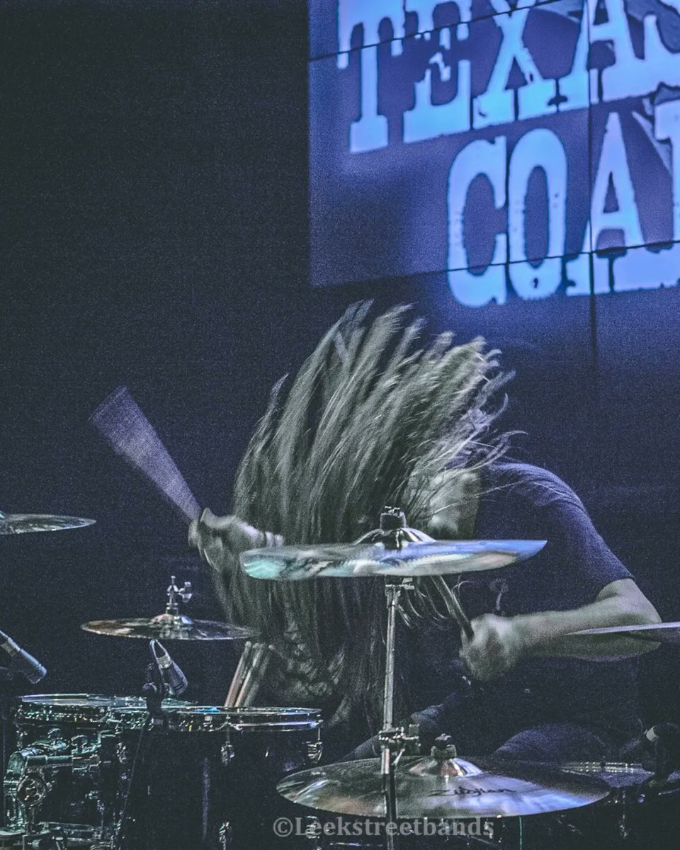 Coming back from hell tonight in Bristol, TN at Sidetracks with <a href="/THCOfficial/">Texas Hippie Coalition</a>
This our last show with the dudes in <a href="/_REdEFIND/">REdEFIND</a> and The Other LA. Been an absolute pleasure sharing the stage with them this last week or so!

📸: leekstreetphotos
.
.
<a href="/PearlDrumCorp/">Pearl Drums</a> - <a href="/VaterDrumsticks/">Vater Drumsticks</a>