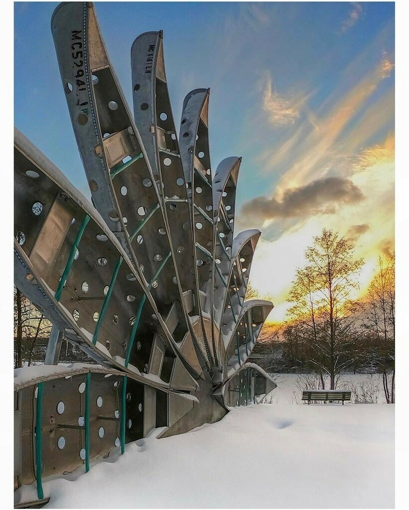 awesomemitten's tweet photo. Our world is full of magical things.
📷 @dee_dorsey
.
.
.
.
.
#mittenlove #awesomemitten #puremiwinter #winterwonderland #miwinter #winterinmichigan #miawesomelist #winterbucketlist https://t.co/b80KvunU5F https://t.co/dQzL7ZwGZn