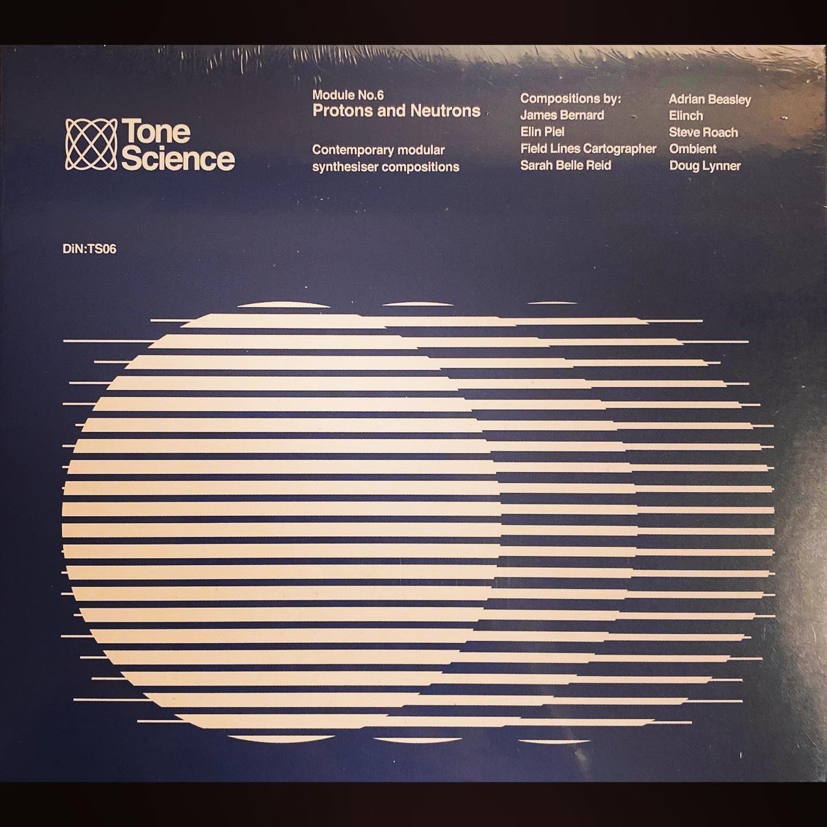 steve_timeroom's tweet image. Tone Science 6, an ongoing fascinating collection of #analogmodular pieces from various international artists including Steve was just released on @ianboddy’s UK based DiN label &amp;amp; is now available at Bandcamp.
#modularsynth #electronicmusic

Check it out!

dinrecords.bandcamp.com/album/tone-sci…