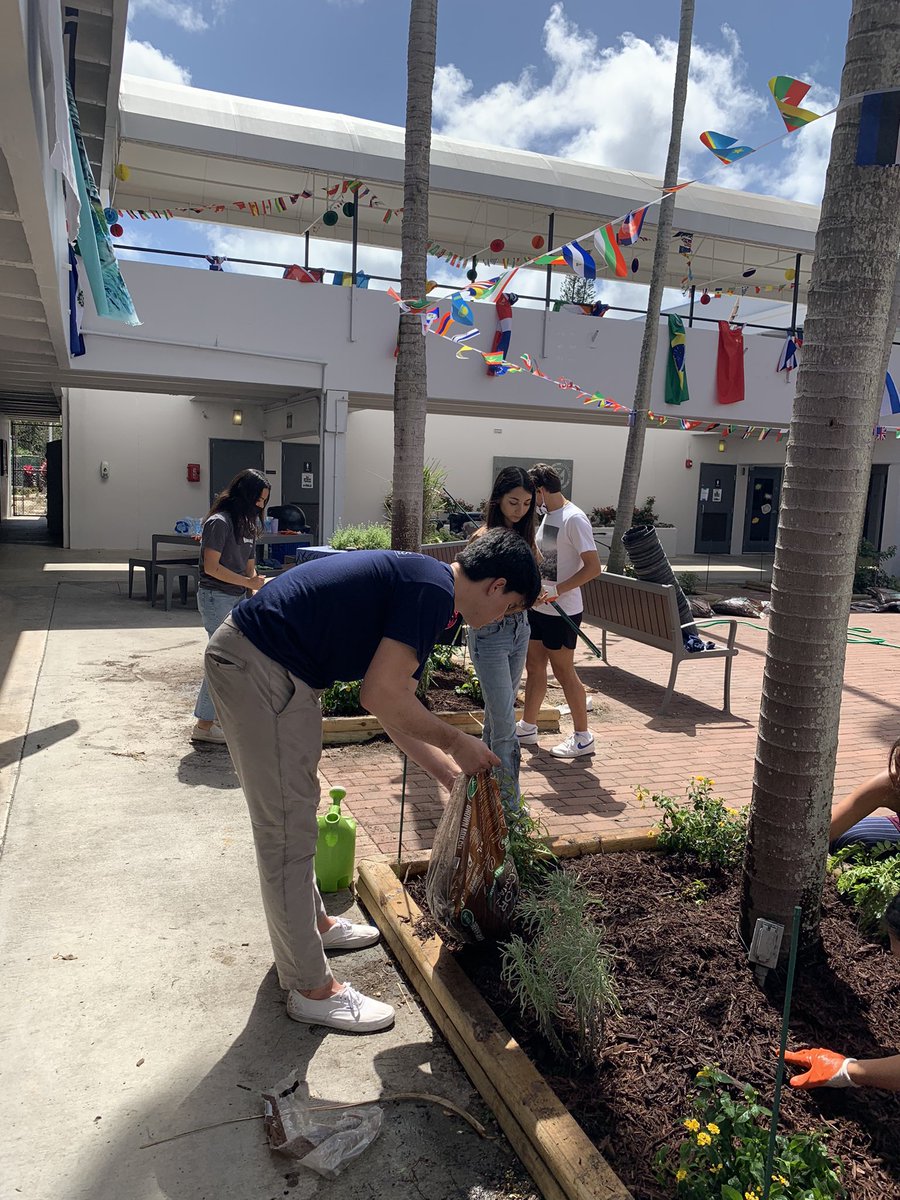 Laura keepax tweet media