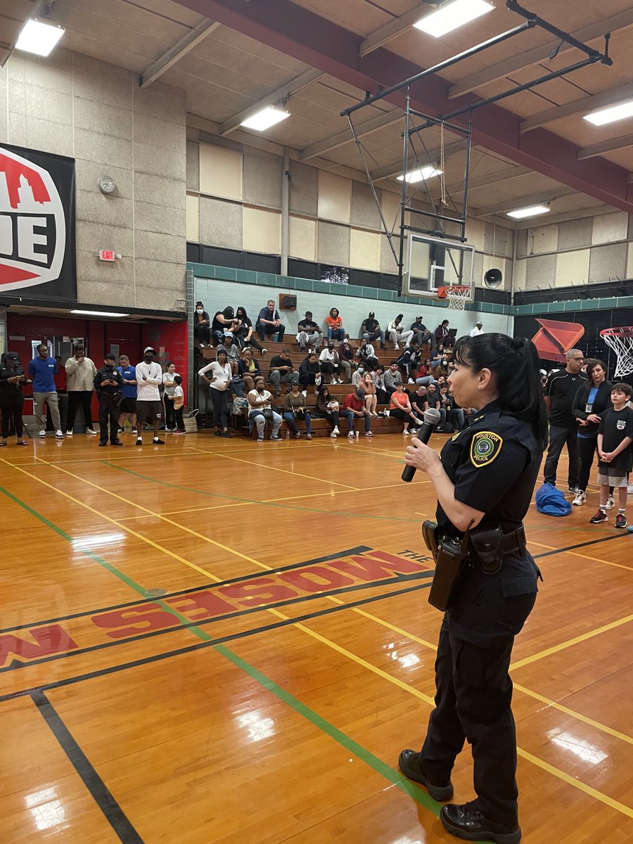 OnTheGoGirl tweet media