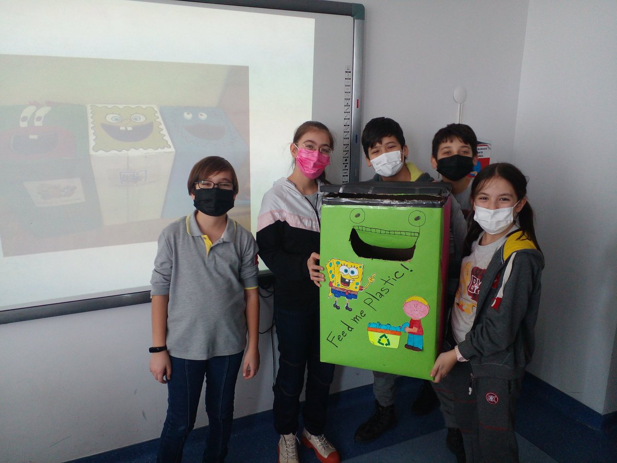 Life skill lesson:
1- Talked about recycling.
2- Designed a recycling bin for plastics.
3- Gave it as a present to the 4th grade in primary school to inspire them 😉
@bkmatthewbenton <a href="/HuruOner/">Huru Öner</a> <a href="/TalarDonikoglu/">Talar Donikoğlu</a> <a href="/SydURAZ/">Şeyda URAZ</a> <a href="/bahcesehirafyon/">BK Afyon Kampüsü</a> <a href="/InneciRamazan/">Ramazan İnneci</a>