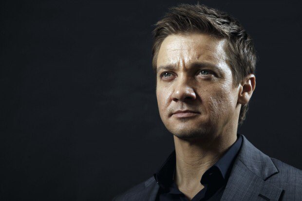DCwatch20's tweet photo. One day there will be a movie made about the #RussianUkrainianWar —pointing to the valor and heroism of the #Ukrainian people and it’s leader  Volodymyr Zelenskyy. I don’t see anyone other than @JeremyRenner playing Mr. Zelenskyy. #GloryToUkraine https://t.co/jwGcGmsFCz